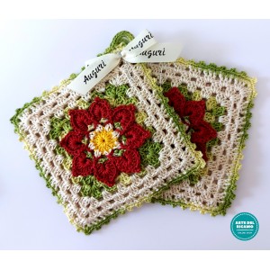 Christmas Crochet Potholder - Poinsettias